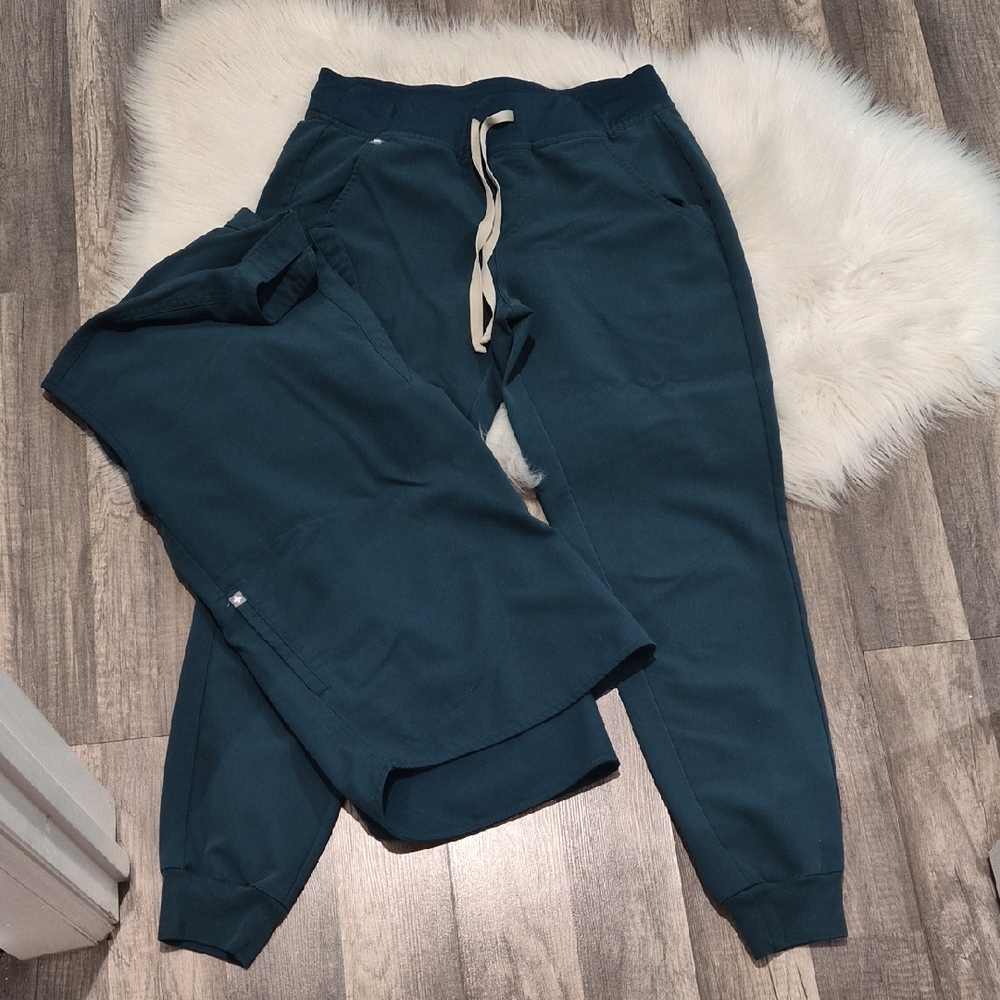 Figs Caribbean Blue Set